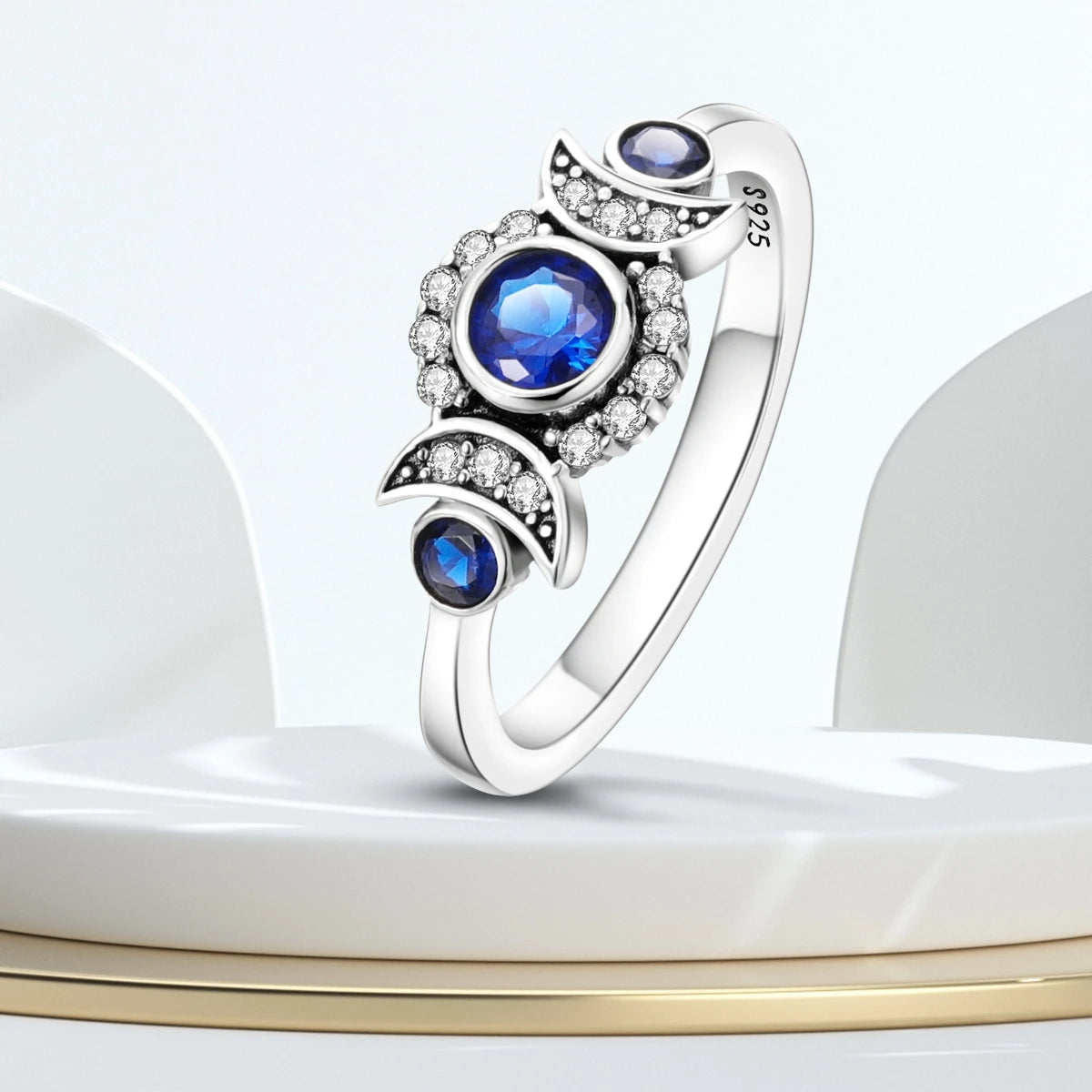 925 Sterling Silver Star Moon Closed Ring